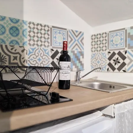 Apartment Azur - T1 - 500m Gare Centre Reims